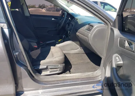 2015 Volkswagen Jetta 2.0L S from USA, damaged, VIN 3VW2K7AJ5FM303359